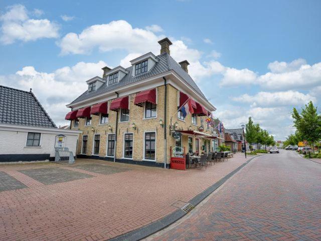 Hotel De Harmonie Sexbierum Exterior foto